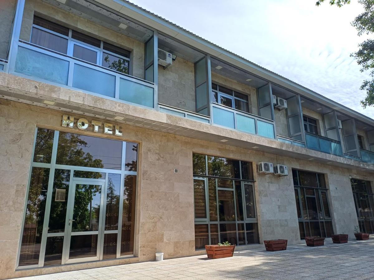 Bliss Hotel Габала Екстериор снимка