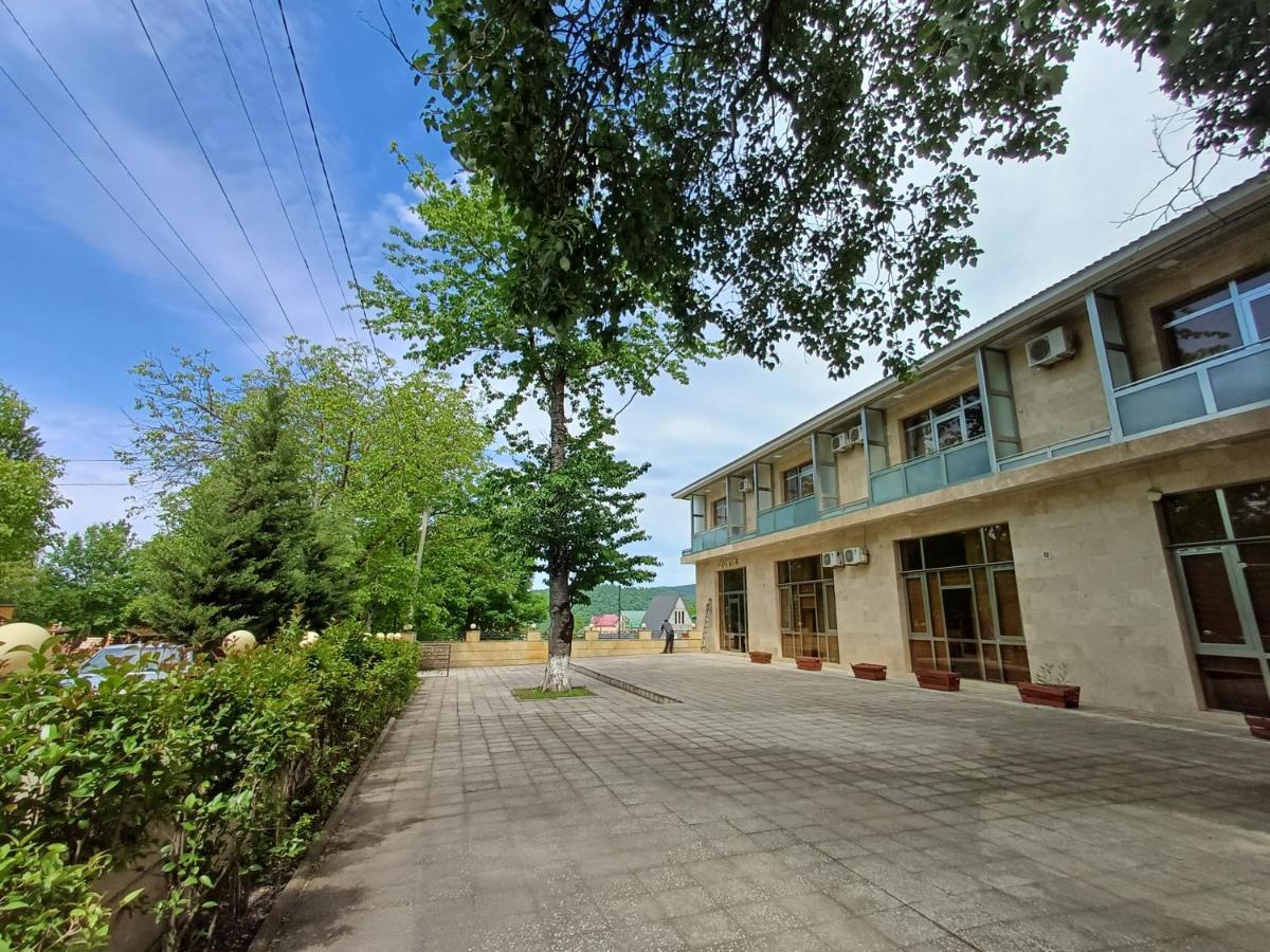 Bliss Hotel Габала Екстериор снимка