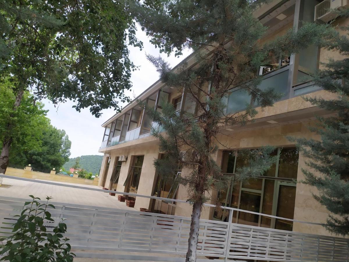 Bliss Hotel Габала Екстериор снимка